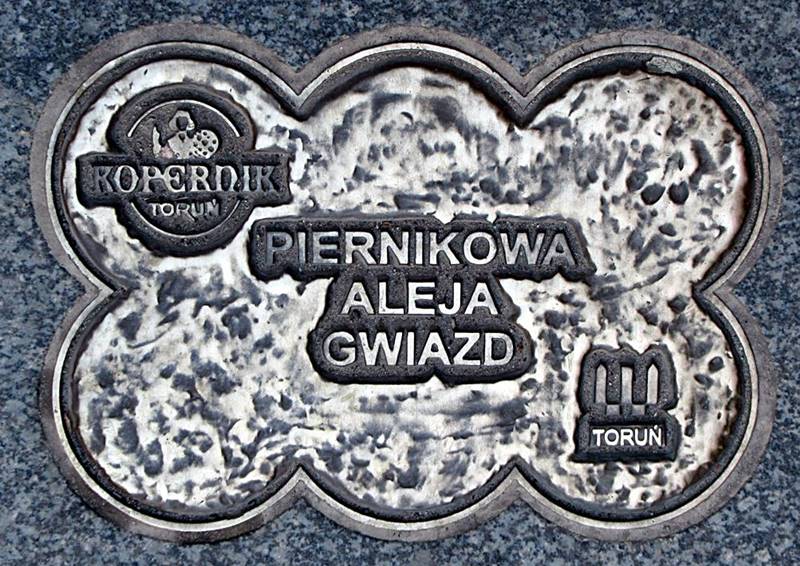 w poblizu
